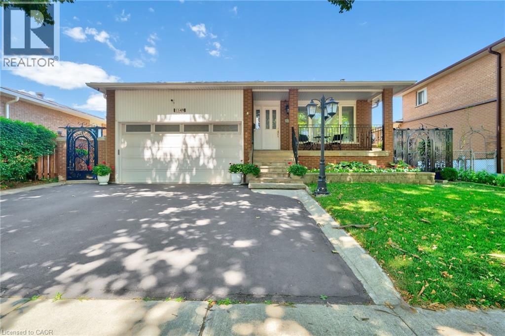1149 Dowland Crescent, Burlington, Ontario  L7T 4C7 - Photo 1 - 40827365