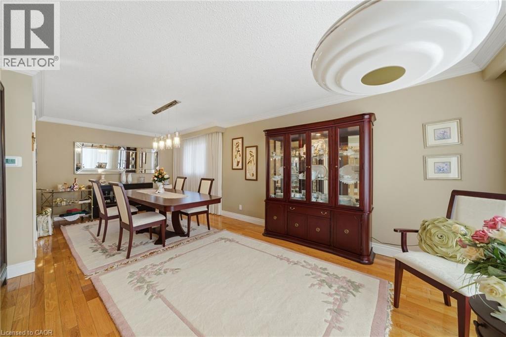 1149 Dowland Crescent, Burlington, Ontario  L7T 4C7 - Photo 7 - 40827365