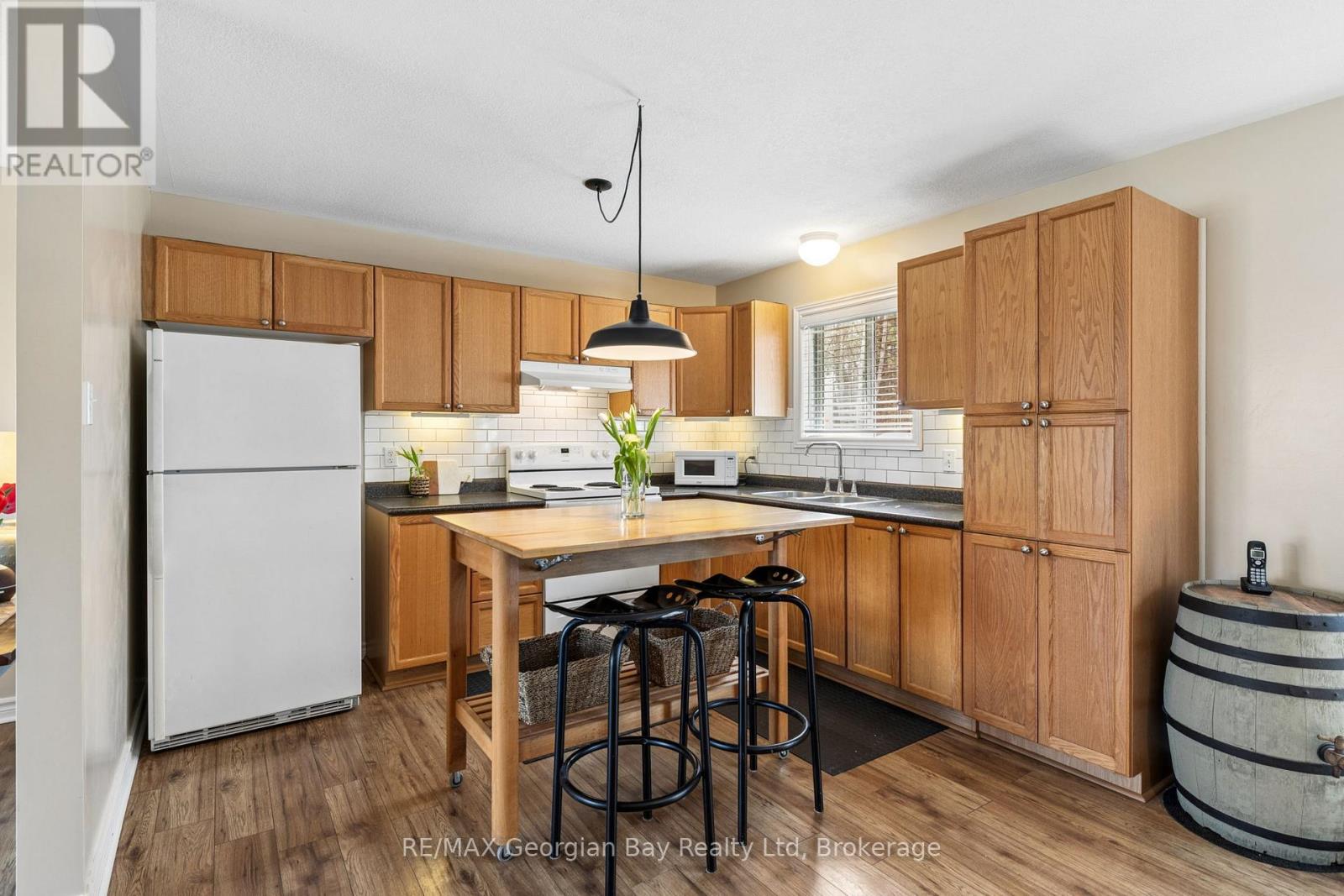 133 Oxley Drive, Penetanguishene, Ontario  L9M 1W3 - Photo 10 - S13086162