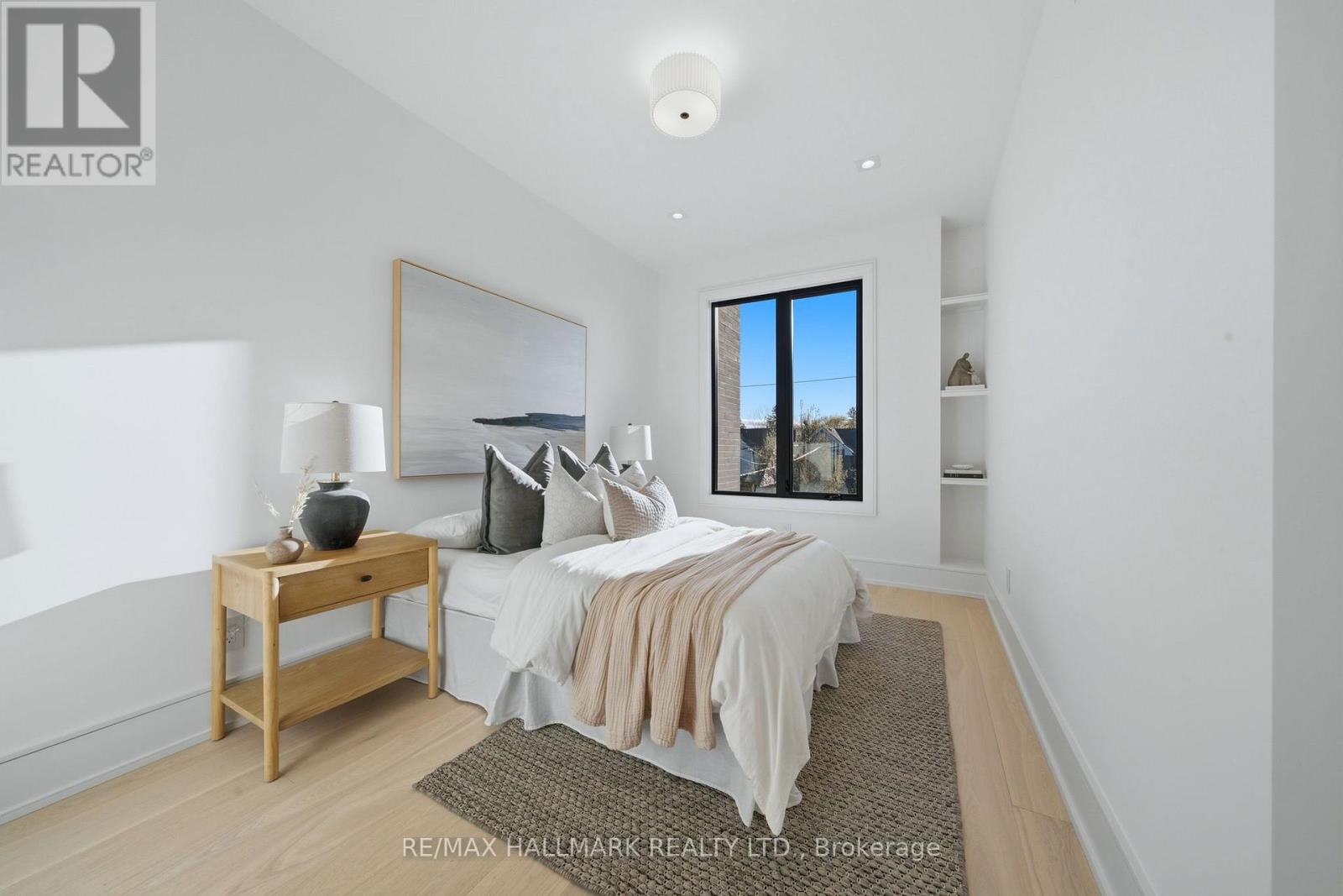 10 Leroy Avenue, Toronto, Ontario  M4J 4G7 - Photo 30 - E13085890