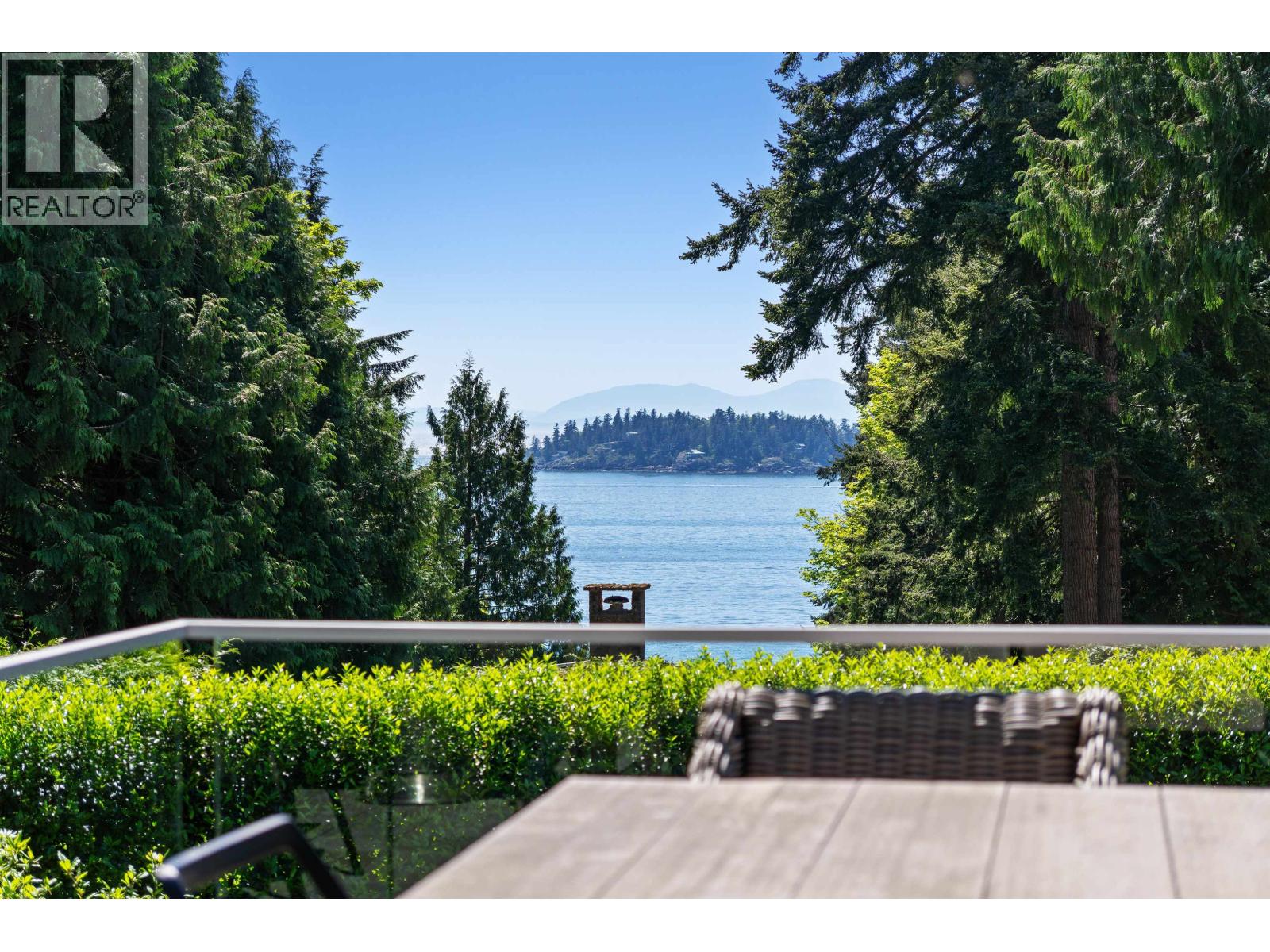 6184 Eastmont Drive, West Vancouver, British Columbia  V7W 1X3 - Photo 36 - R3119597