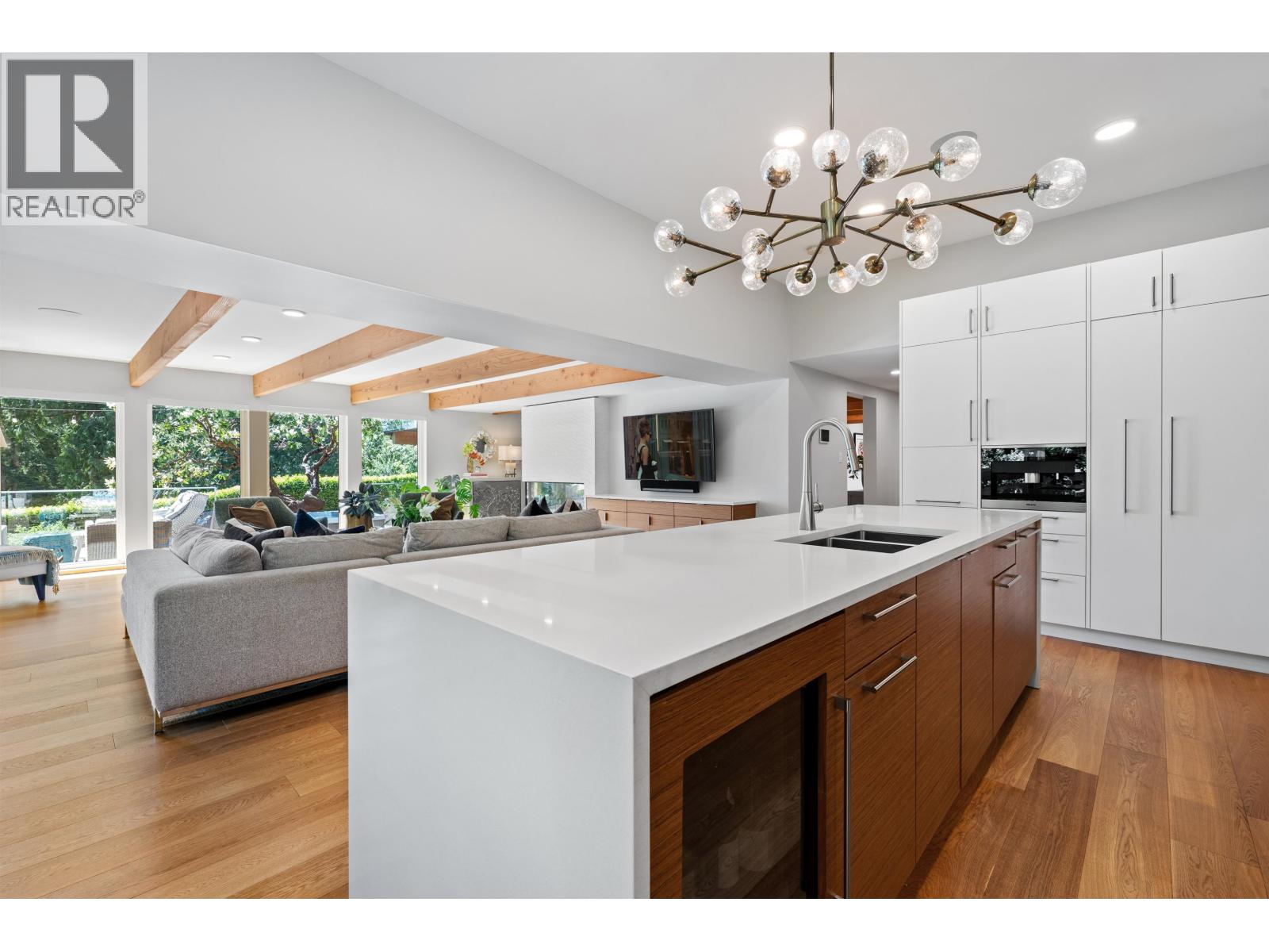 6184 Eastmont Drive, West Vancouver, British Columbia  V7W 1X3 - Photo 11 - R3119597