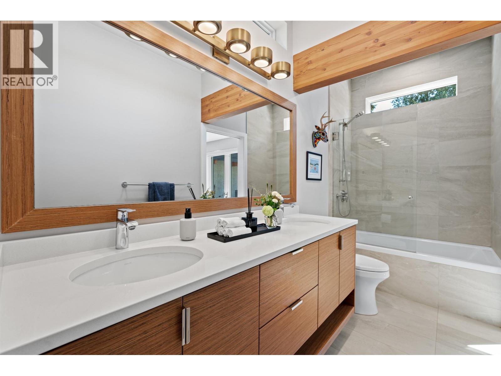 6184 Eastmont Drive, West Vancouver, British Columbia  V7W 1X3 - Photo 30 - R3119597