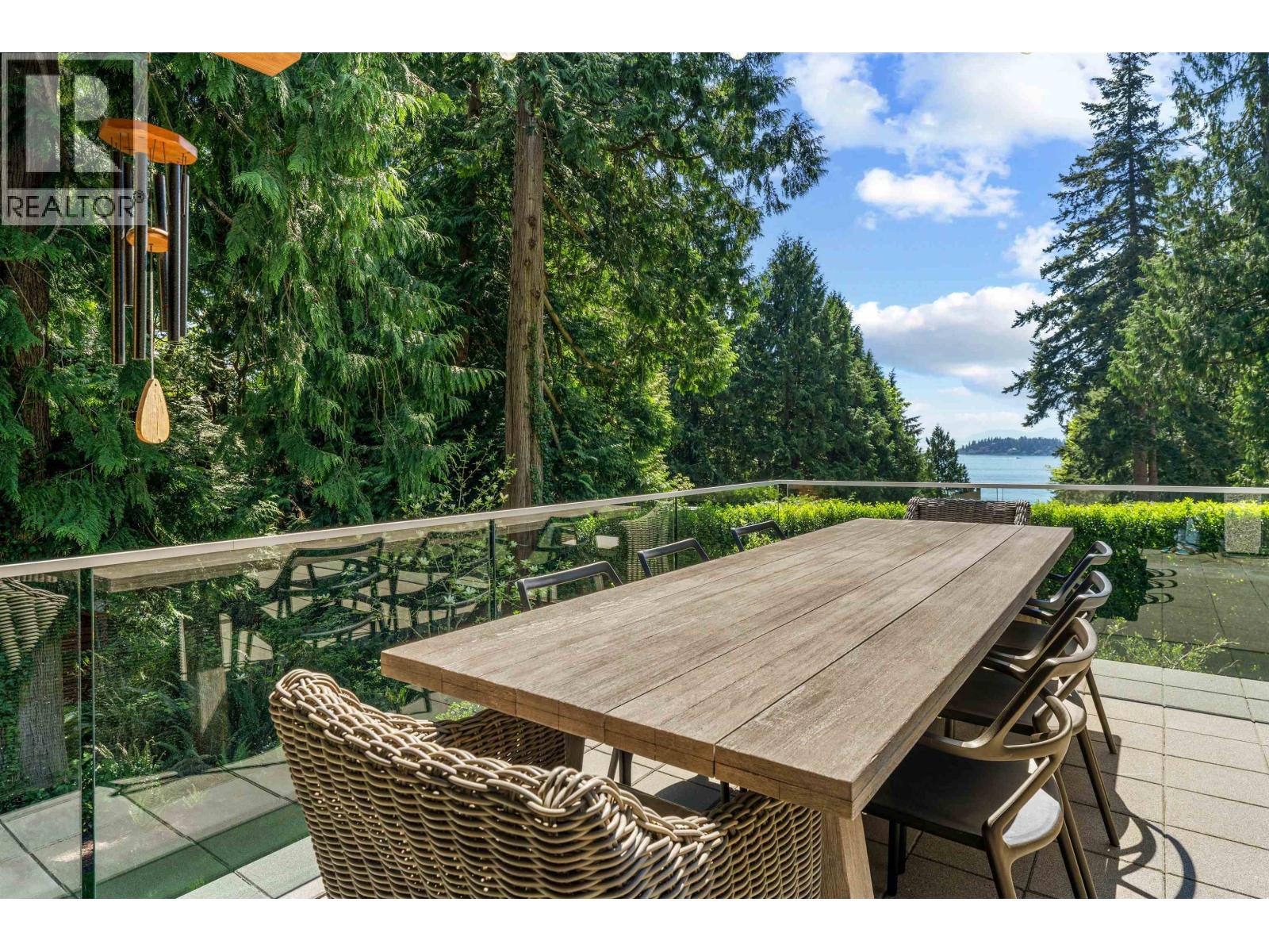 6184 Eastmont Drive, West Vancouver, British Columbia  V7W 1X3 - Photo 35 - R3119597