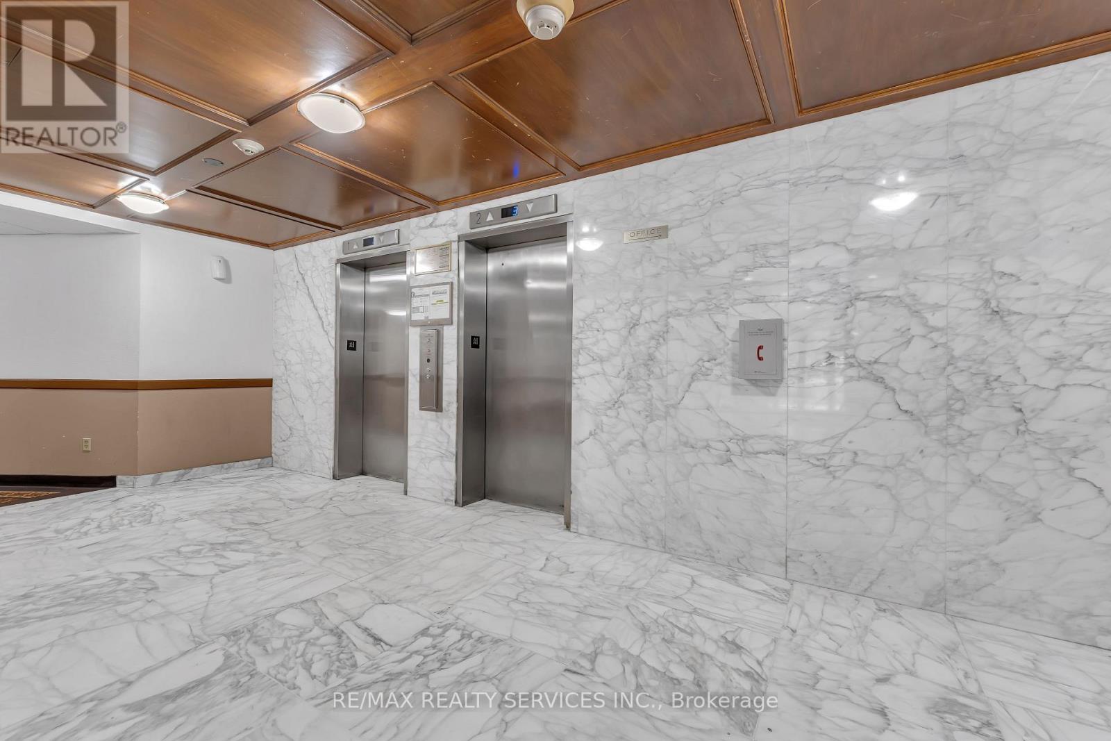 1006 - 3555 Derry Road E, Mississauga, Ontario  L4T 1B2 - Photo 7 - W13072114