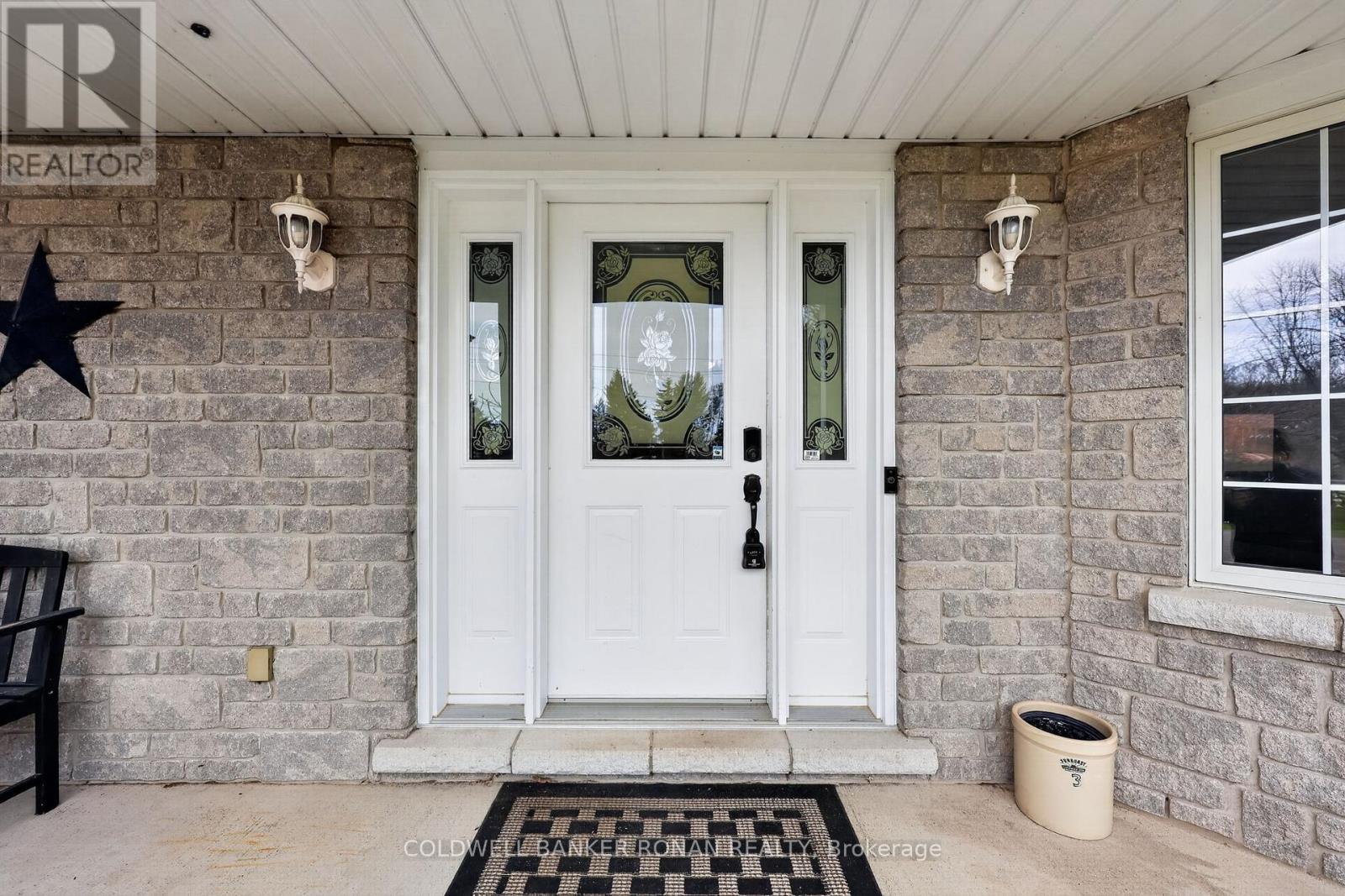 4269 Concession 12, Clearview, Ontario  L0M 1S0 - Photo 2 - S13086160