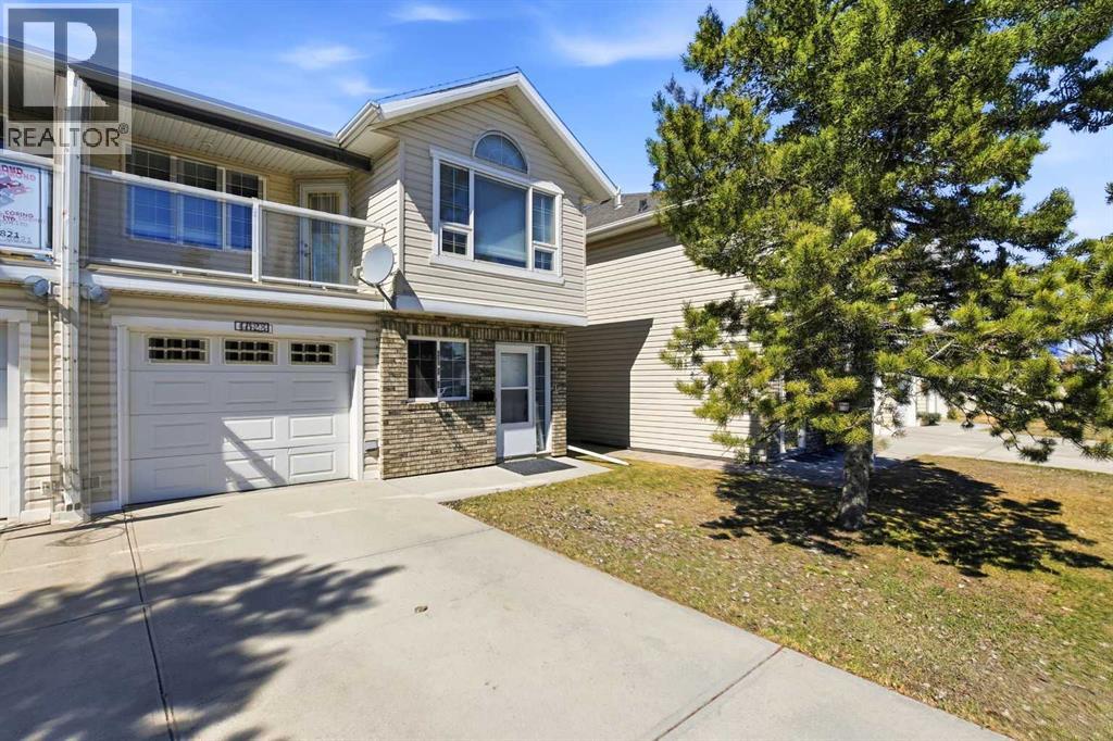4823 45 Avenue, Innisfail, Alberta  T4G 1P3 - Photo 1 - A2304450
