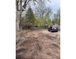 121 RIVERSIDE DRIVE, London North, Ontario