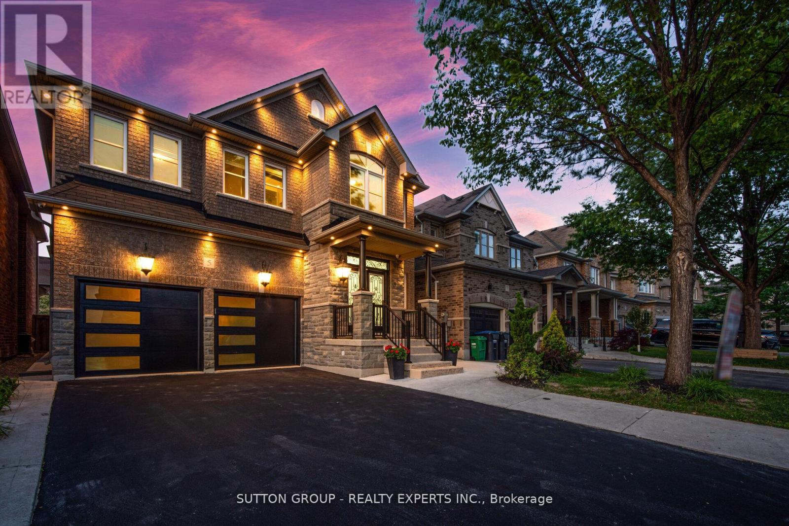 Upper - 5 Freedom Oaks Trail, Brampton, Ontario  L6P 3L1 - Photo 2 - W13086154
