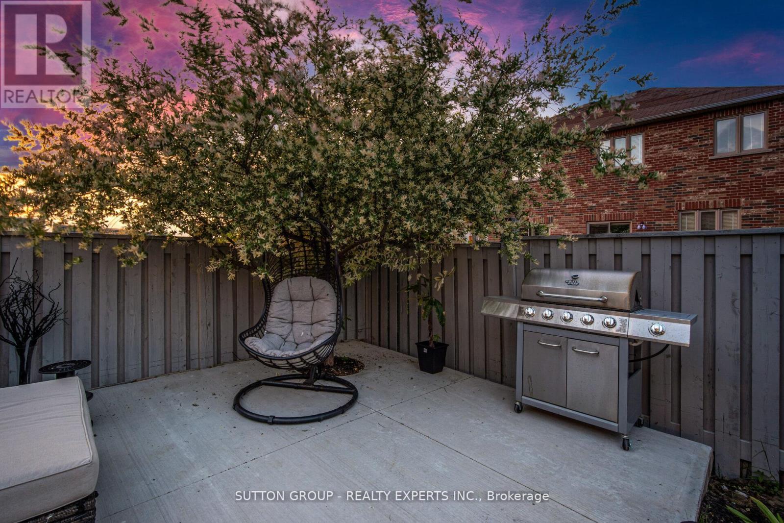 Upper - 5 Freedom Oaks Trail, Brampton, Ontario  L6P 3L1 - Photo 48 - W13086154