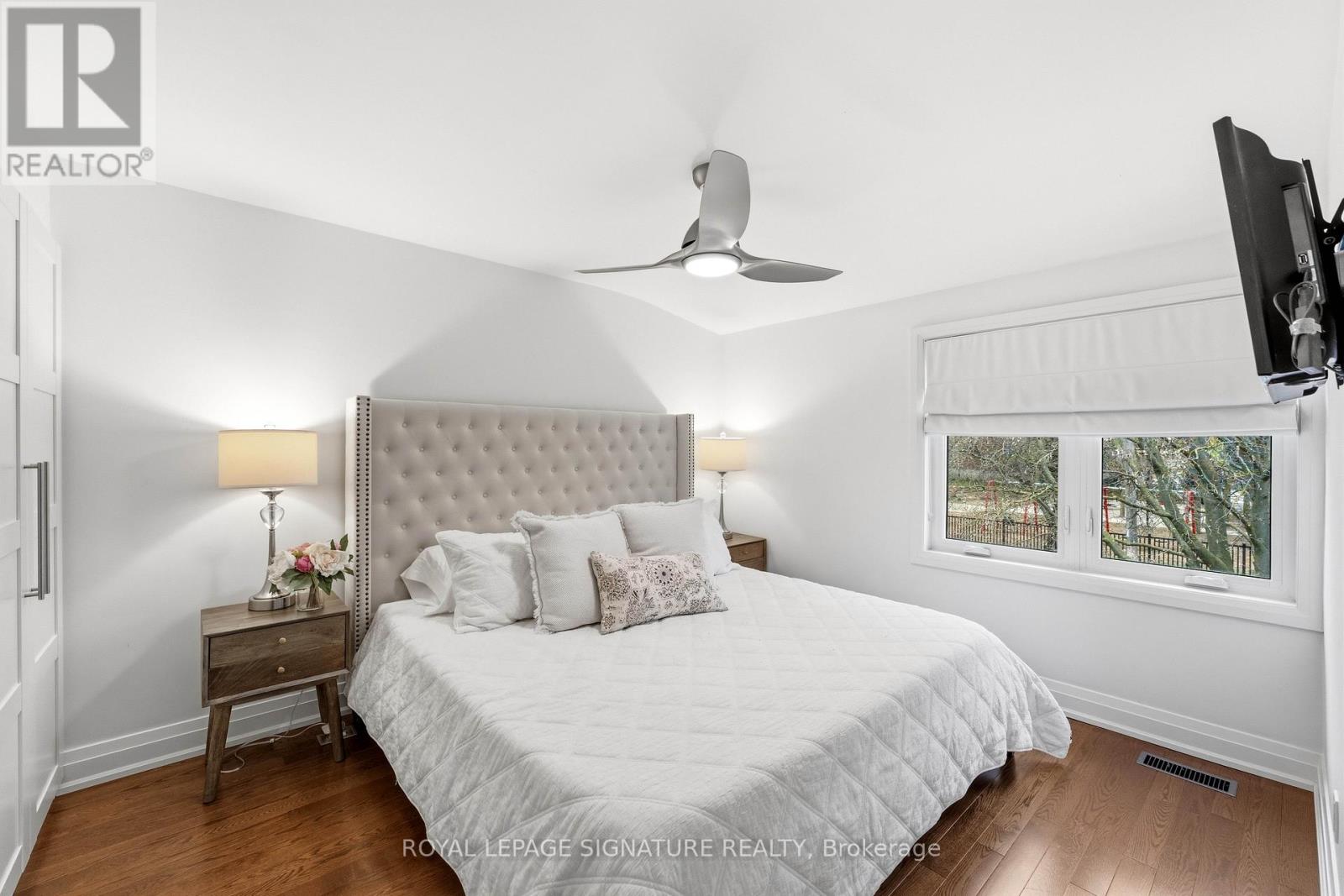 32 Althea Road, Toronto, Ontario  M6S 2P2 - Photo 18 - W13086208