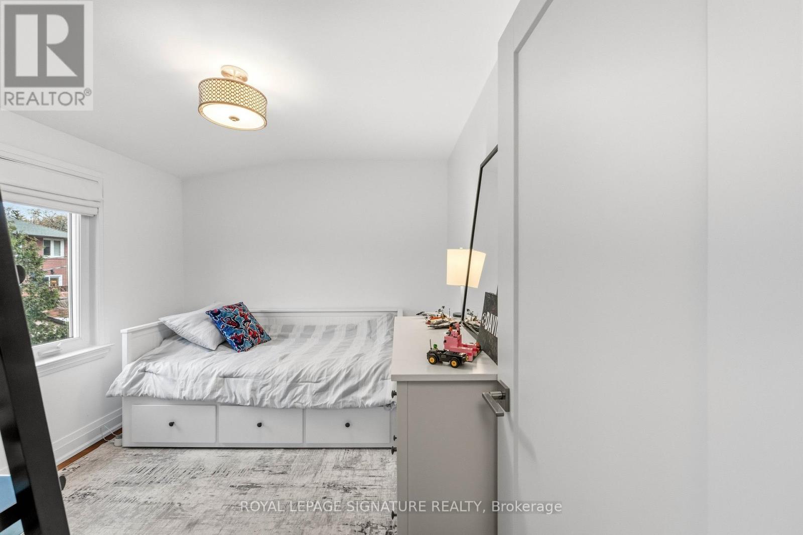 32 Althea Road, Toronto, Ontario  M6S 2P2 - Photo 23 - W13086208