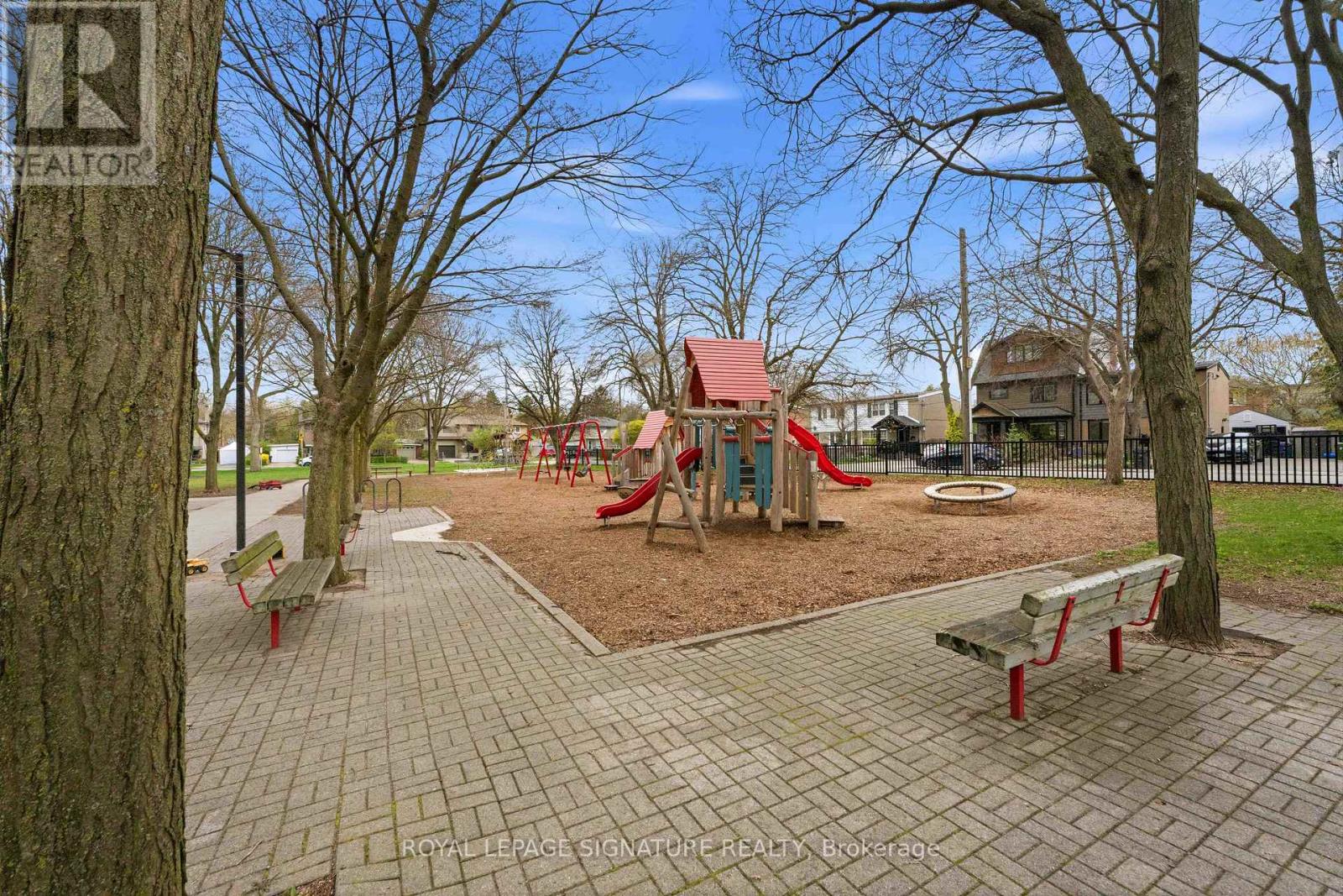 32 Althea Road, Toronto, Ontario  M6S 2P2 - Photo 42 - W13086208
