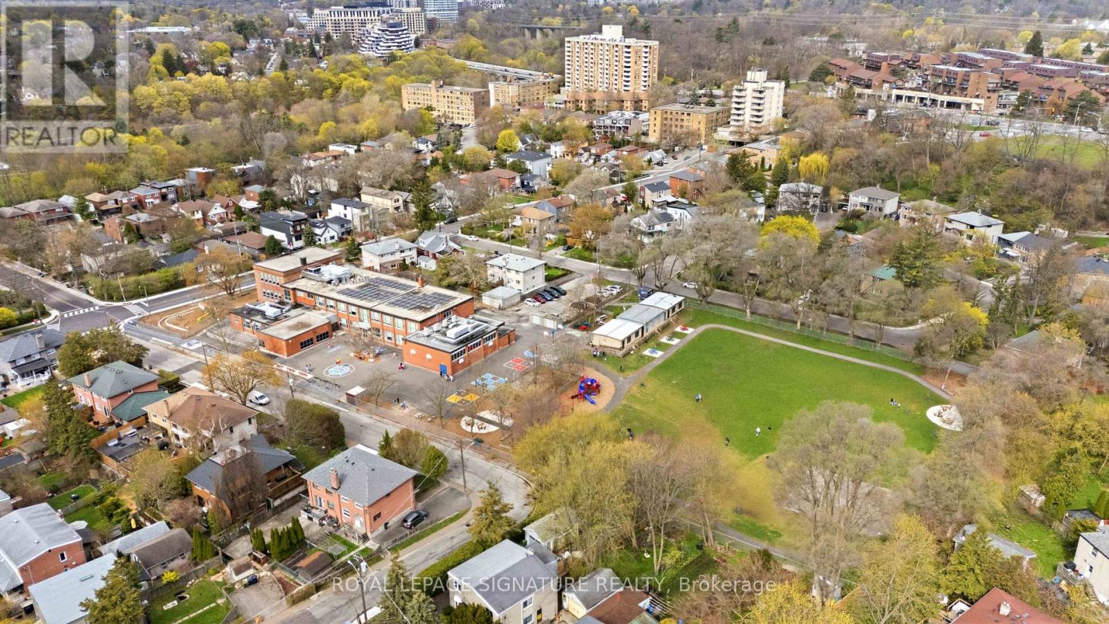 32 Althea Road, Toronto, Ontario  M6S 2P2 - Photo 44 - W13086208