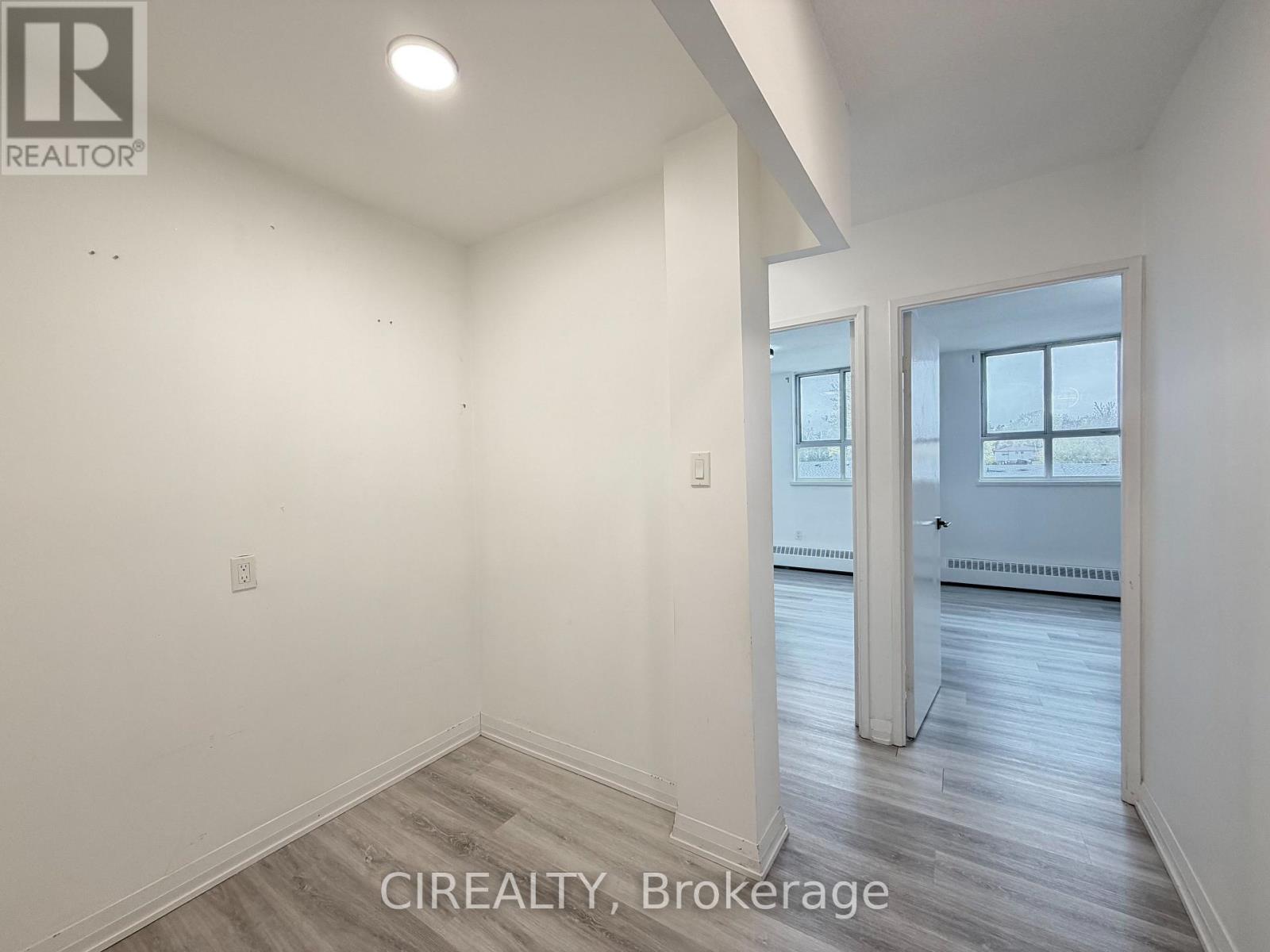 411 - 1615 Bloor Street, Mississauga, Ontario  L4X 1S2 - Photo 7 - W13086232