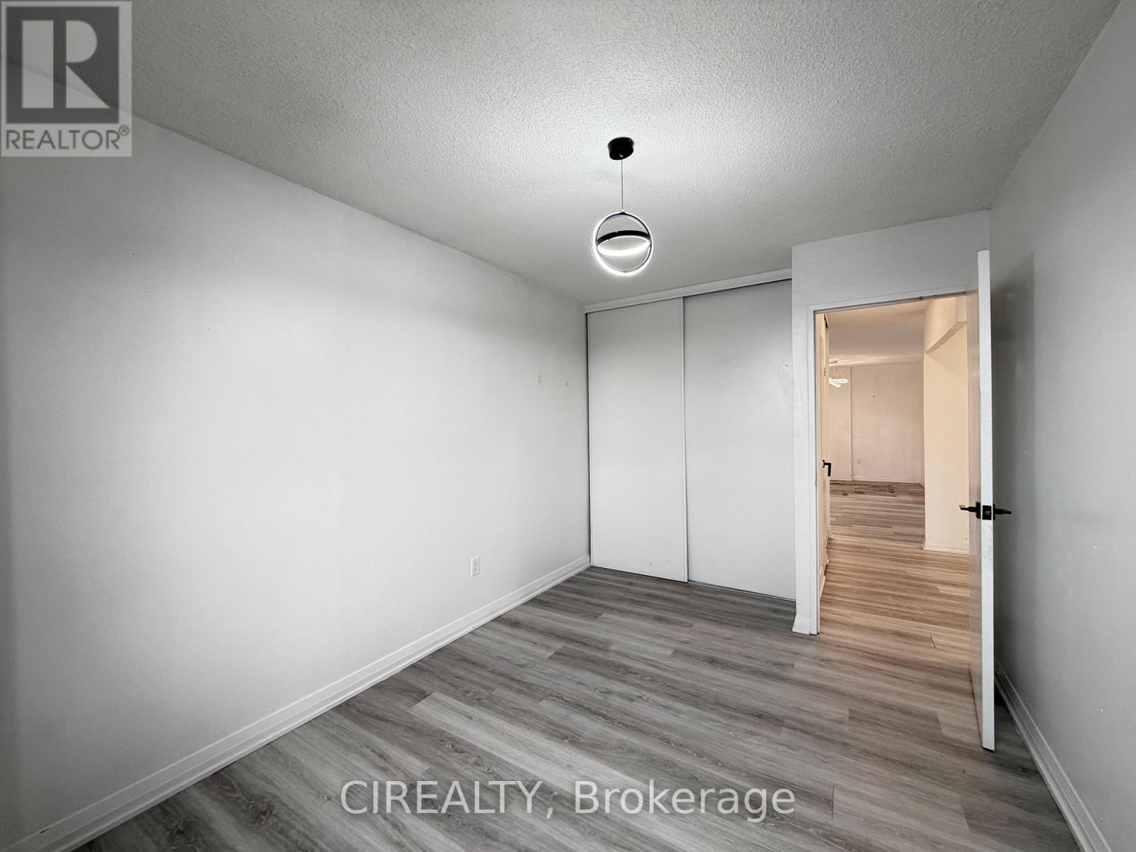 411 - 1615 Bloor Street, Mississauga, Ontario  L4X 1S2 - Photo 9 - W13086232