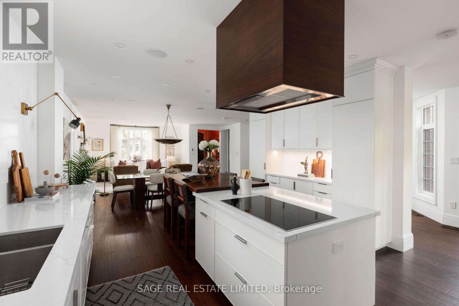 4 Reigate Road, Toronto, Ontario  M9A 2Y2 - Photo 12 - W13086240
