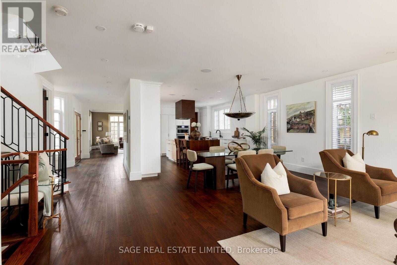 4 Reigate Road, Toronto, Ontario  M9A 2Y2 - Photo 4 - W13086240