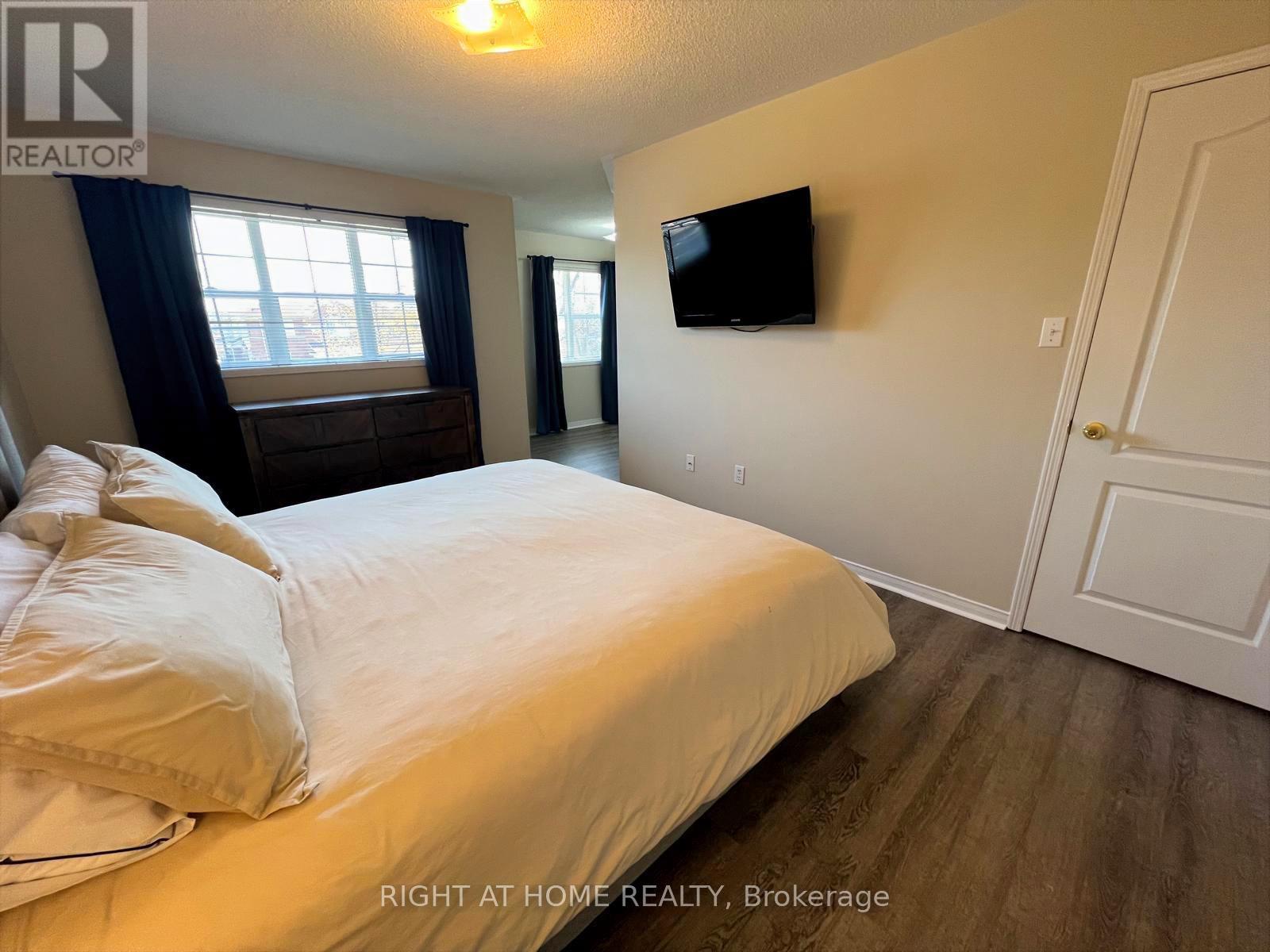 10 Charleswood Circle, Brampton, Ontario  L7A 1Z1 - Photo 14 - W13086260
