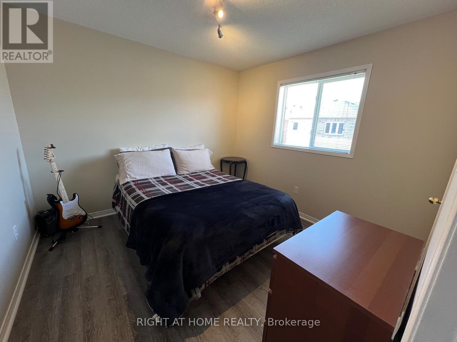10 Charleswood Circle, Brampton, Ontario  L7A 1Z1 - Photo 18 - W13086260