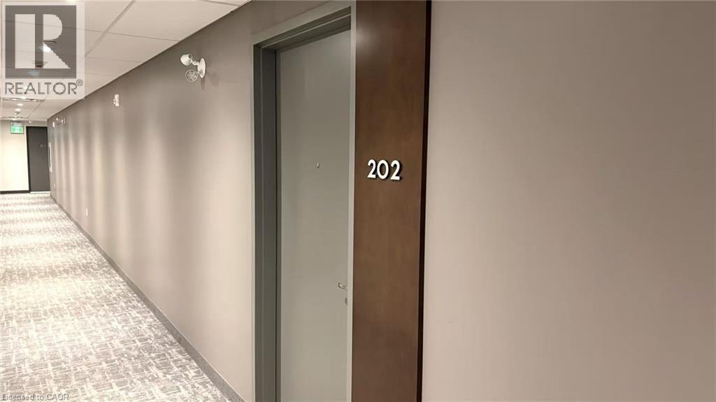1 Redfern Avenue Unit# 202, Hamilton, Ontario  L9C 7S6 - Photo 4 - 40822895