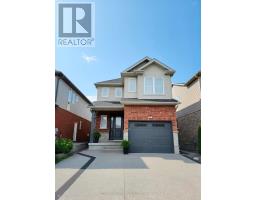 14 CROSSBRIDGE AVENUE, Kitchener, Ontario