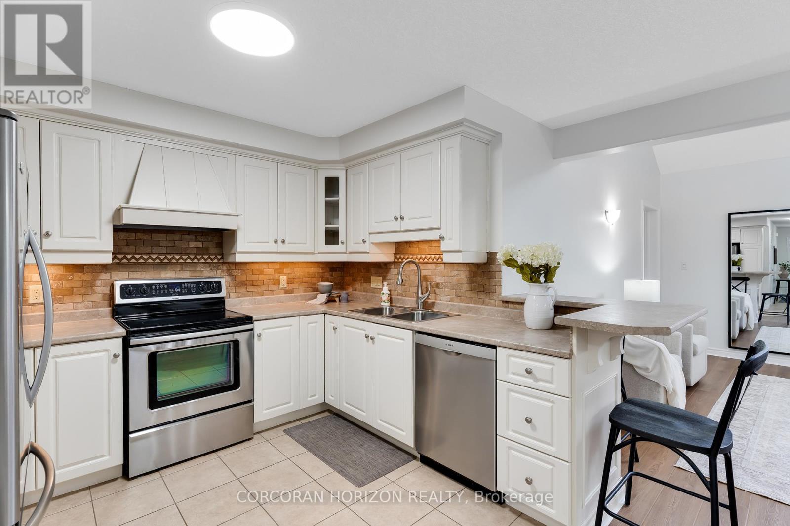 311 Vincent Drive, North Dumfries, Ontario  N0B 1E0 - Photo 15 - X13086206
