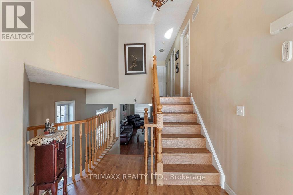 141 Starwood Dr, Guelph, Ontario  N1E 7G7 - Photo 11 - X13086262