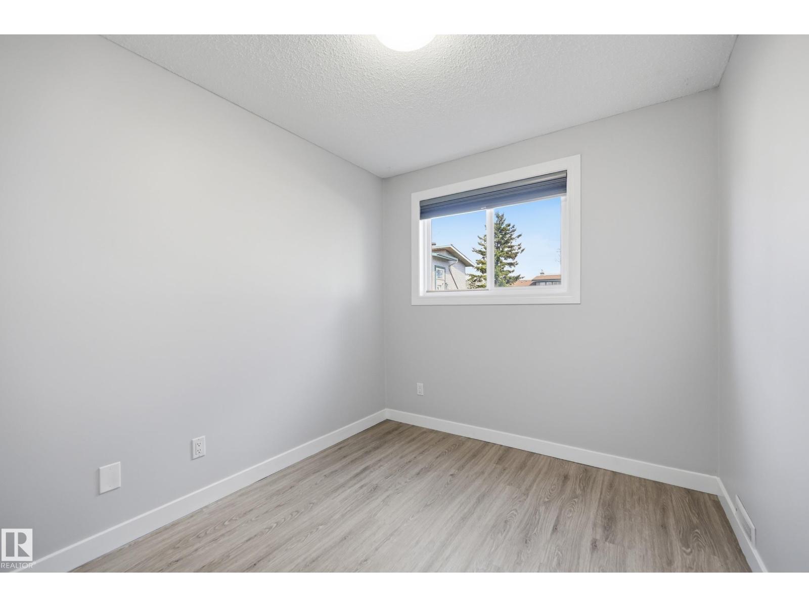 Unknown Address, ,     - Photo 21 - E4485813