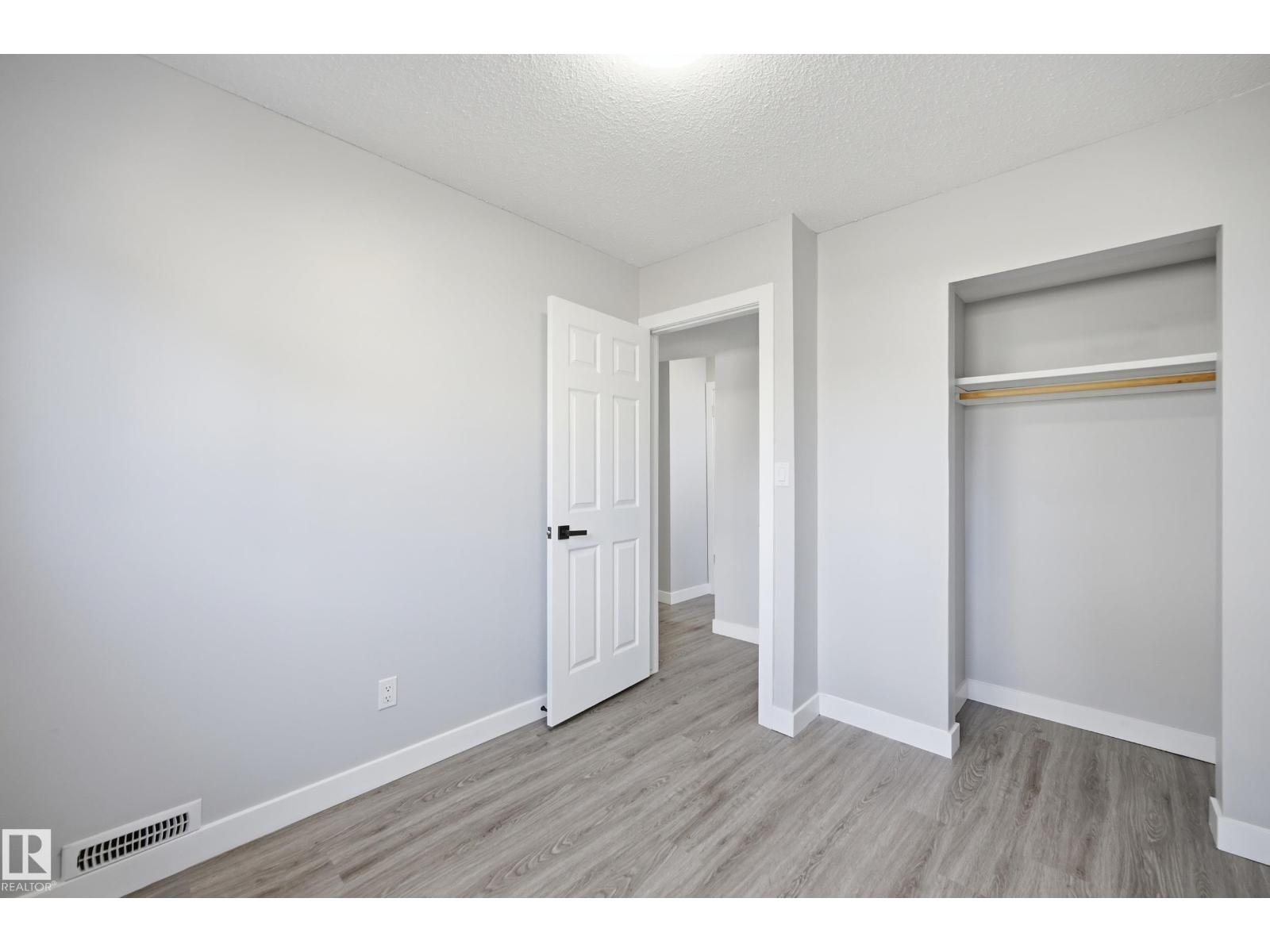 Unknown Address, ,     - Photo 22 - E4485813