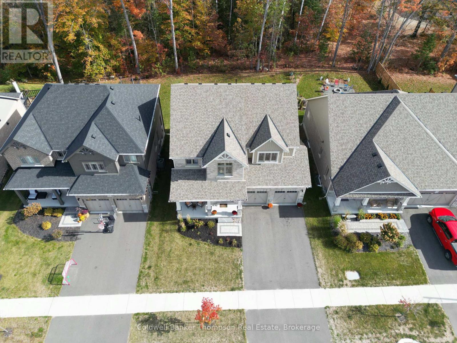 25 Eaglecrest Avenue, Huntsville, Ontario  P1H 0G5 - Photo 3 - X12696952