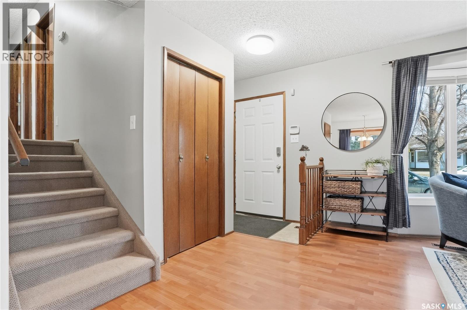 174 Rao Crescent, Saskatoon, Saskatchewan  S7K 6V9 - Photo 6 - SK034898