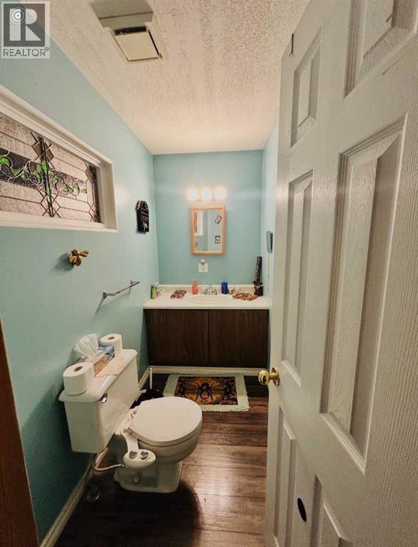 10311 106 Avenue, High Level, Alberta  T0H 1Z0 - Photo 6 - A2307916