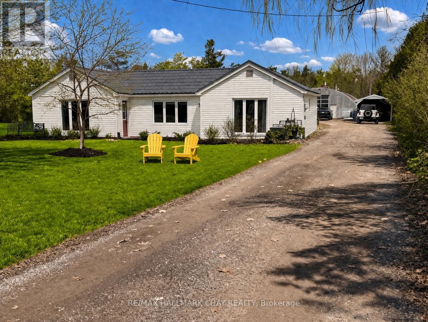 3302 INNISFIL BEACH ROAD, Innisfil, Ontario