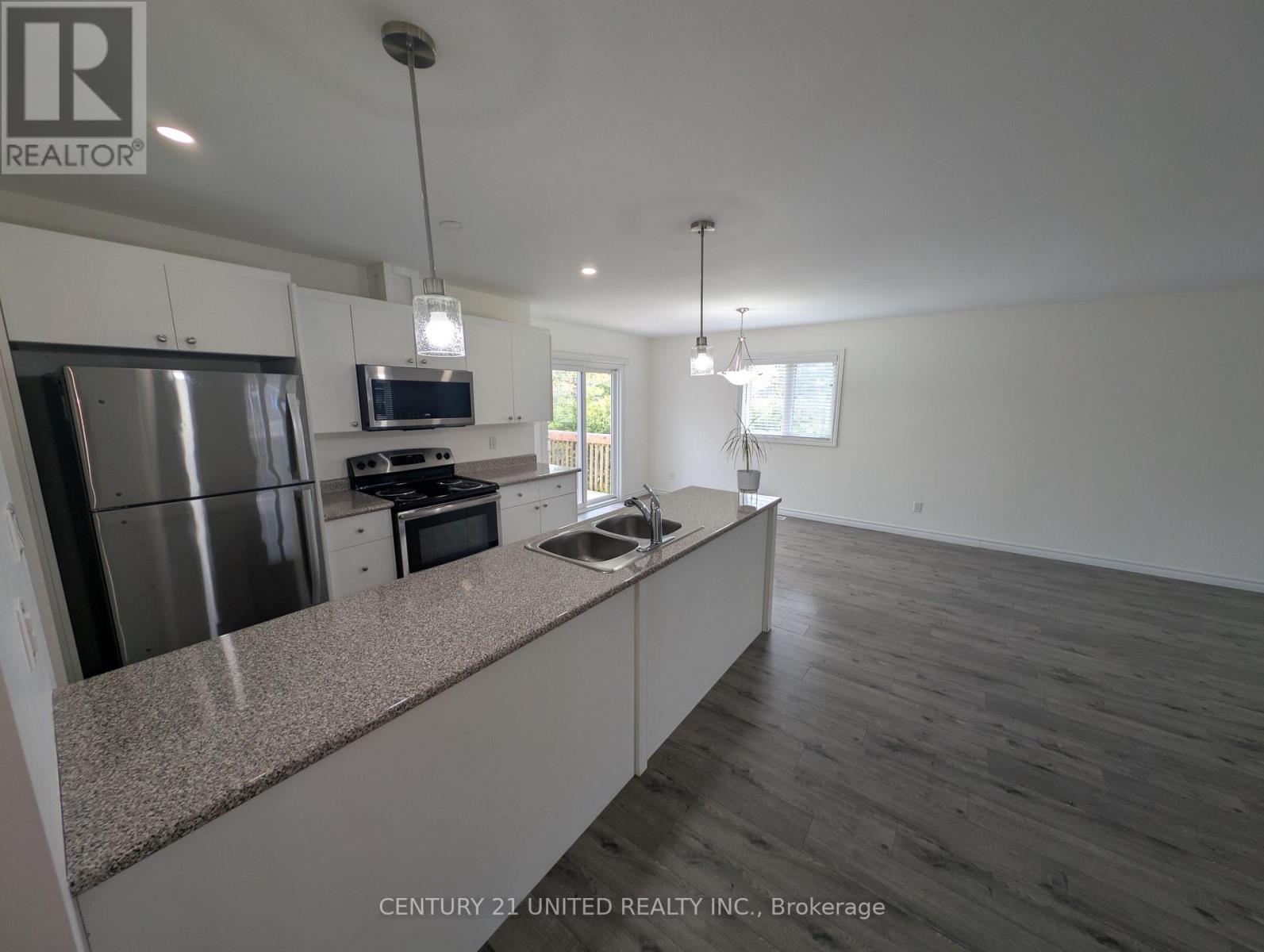 10 William Street, Selwyn, Ontario  K0L 2H0 - Photo 11 - X12468278