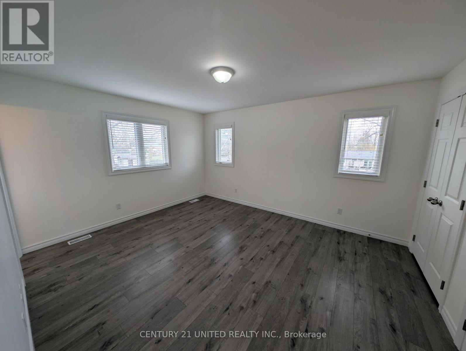 10 William Street, Selwyn, Ontario  K0L 2H0 - Photo 16 - X12468278
