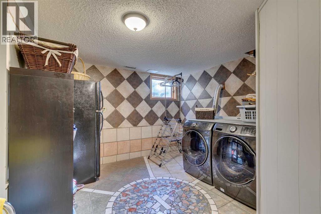 1302 Frontenac Avenue SW, Calgary, Alberta  T2B 1B6 - Photo 36 - A2265694