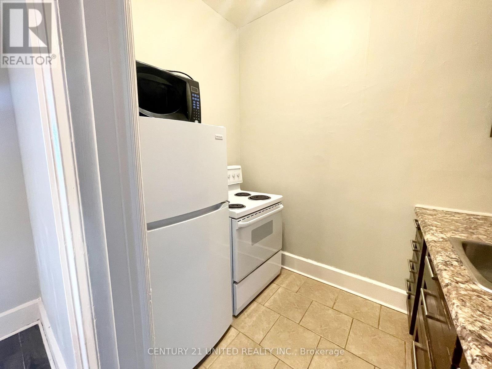 6 - 172.5 Hunter Street W, Peterborough, Ontario  K9H 2L2 - Photo 5 - X13086596