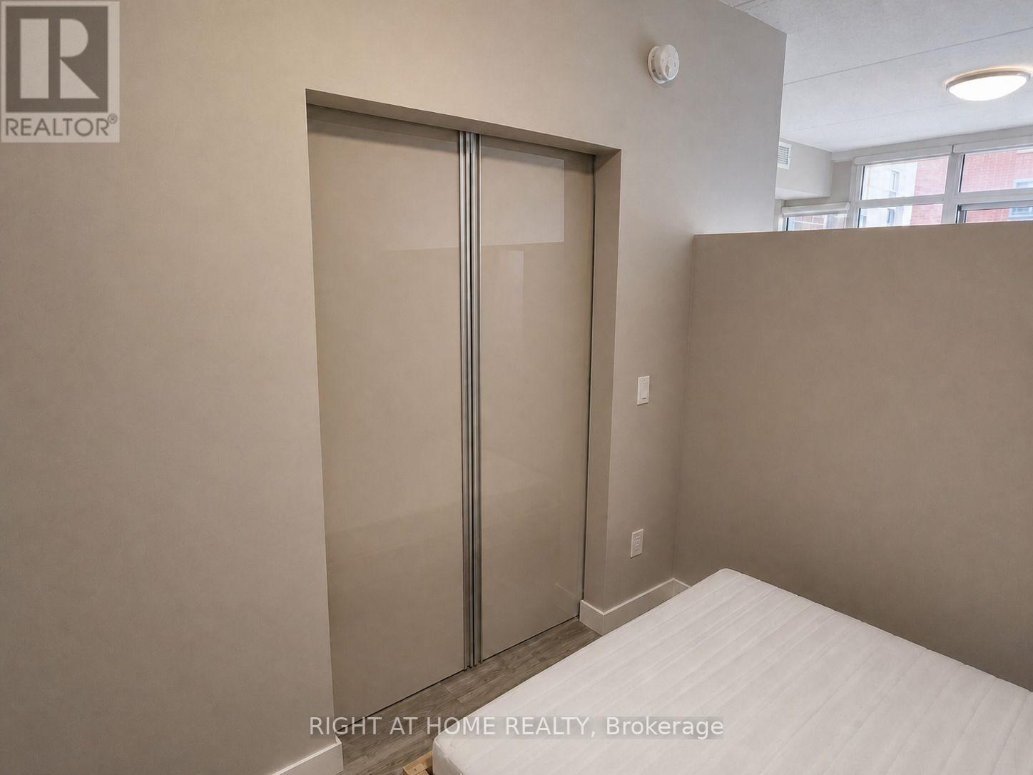 421 - 308 Lester Street, Waterloo, Ontario  N2L 3W6 - Photo 10 - X13082690