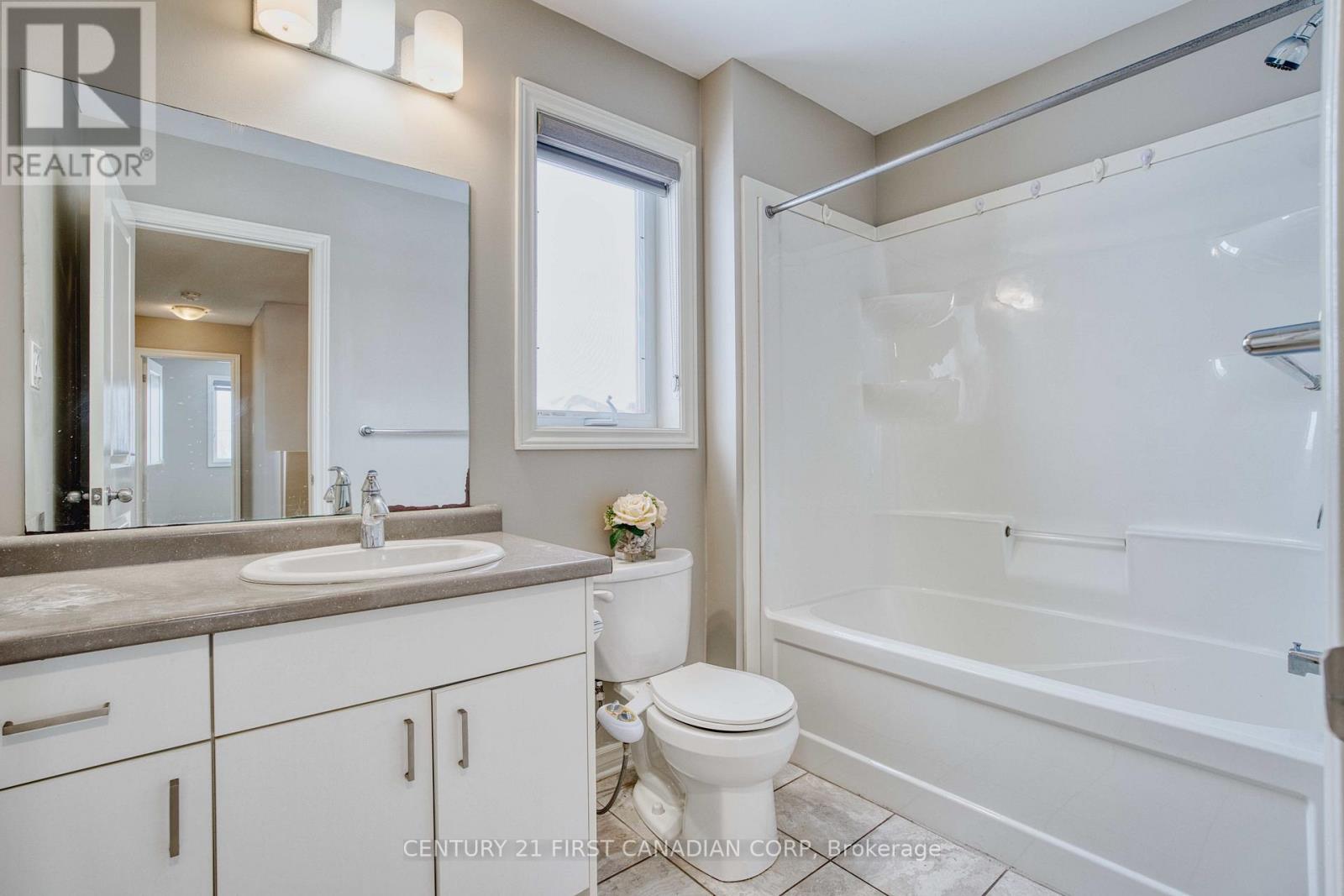 1323 Michael Circle, London East, Ontario  N5V 0B8 - Photo 19 - X13086540