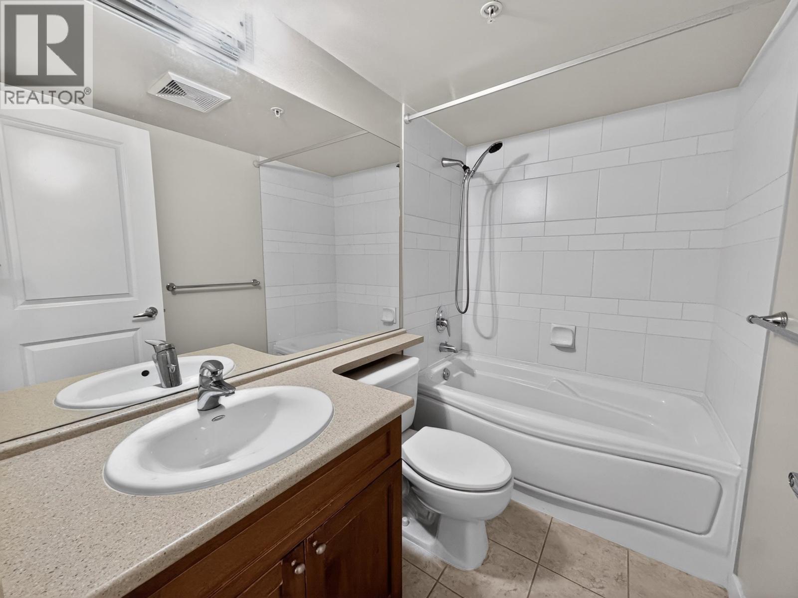 207 19673 Meadow Gardens Way, Pitt Meadows, British Columbia V3Y 0A1 - Photo 22 - R3118895