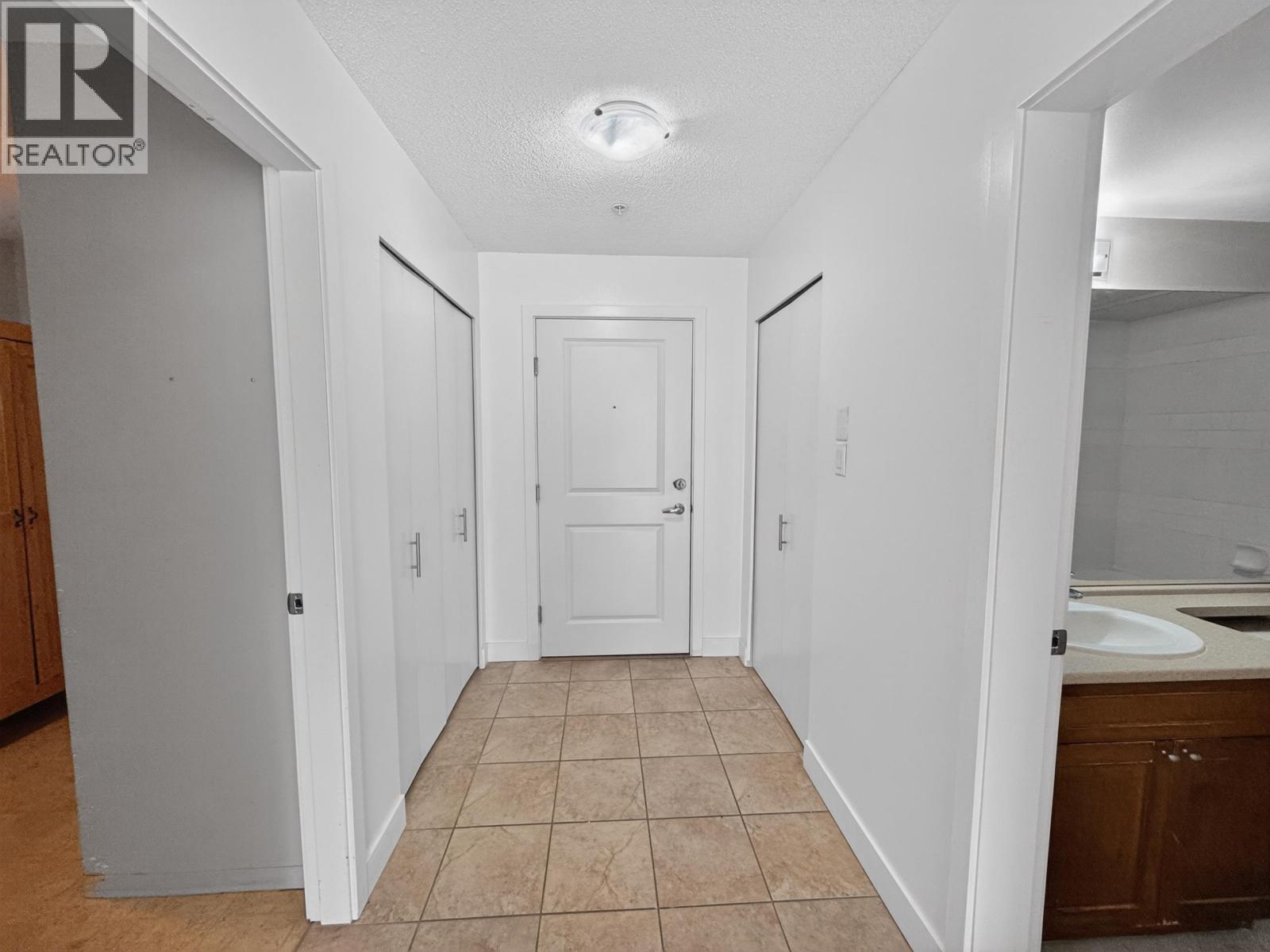 207 19673 Meadow Gardens Way, Pitt Meadows, British Columbia V3Y 0A1 - Photo 26 - R3118895