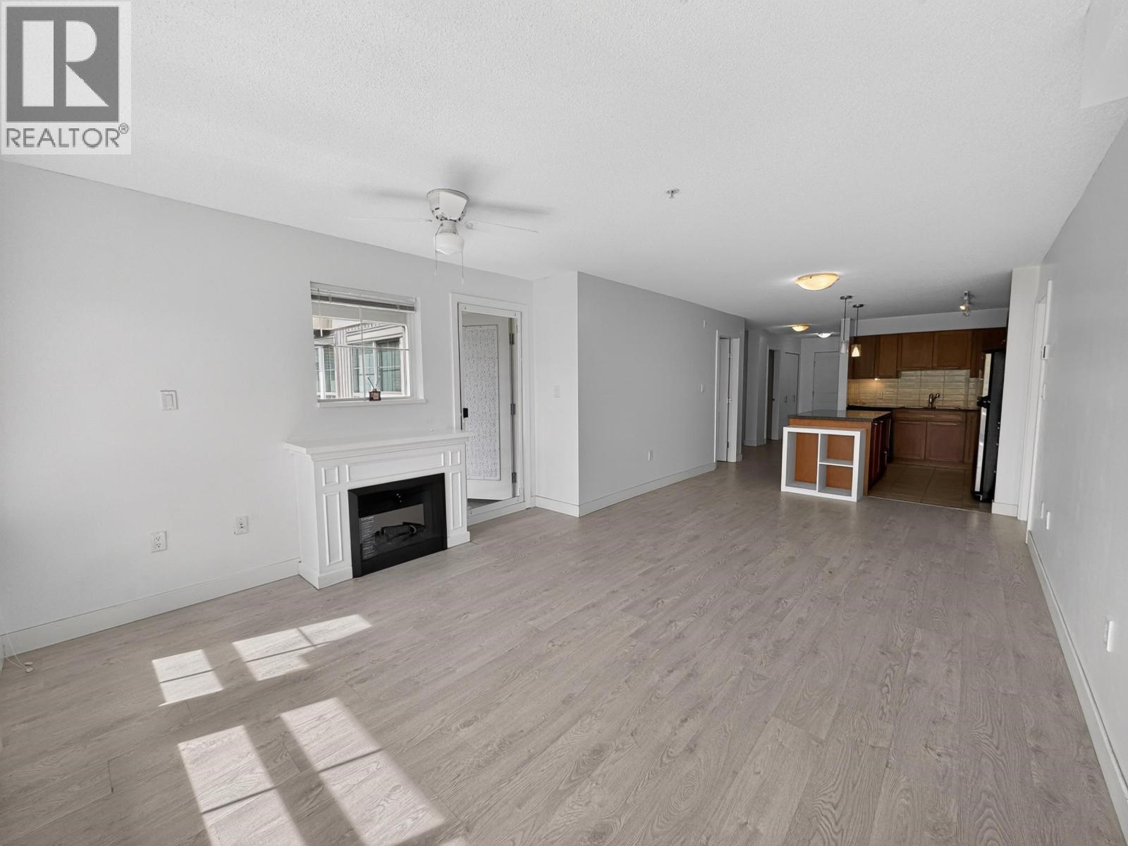 207 19673 Meadow Gardens Way, Pitt Meadows, British Columbia V3Y 0A1 - Photo 10 - R3118895