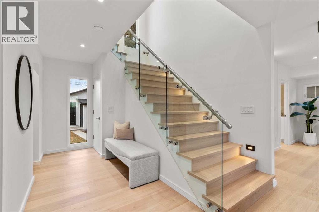 3531 Spruce Drive SW, Calgary, Alberta  T3C 3A5 - Photo 17 - A2308013