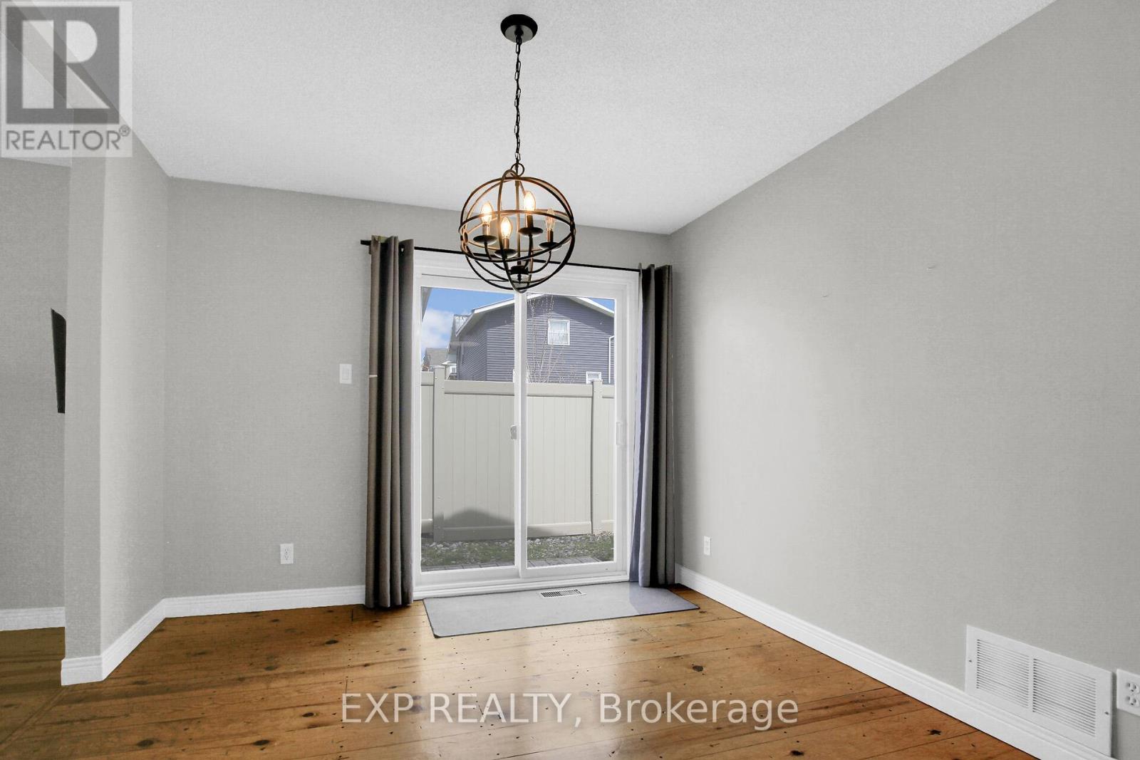 277 Gore Street, Mississippi Mills, Ontario  K0A 1A0 - Photo 12 - X13086314