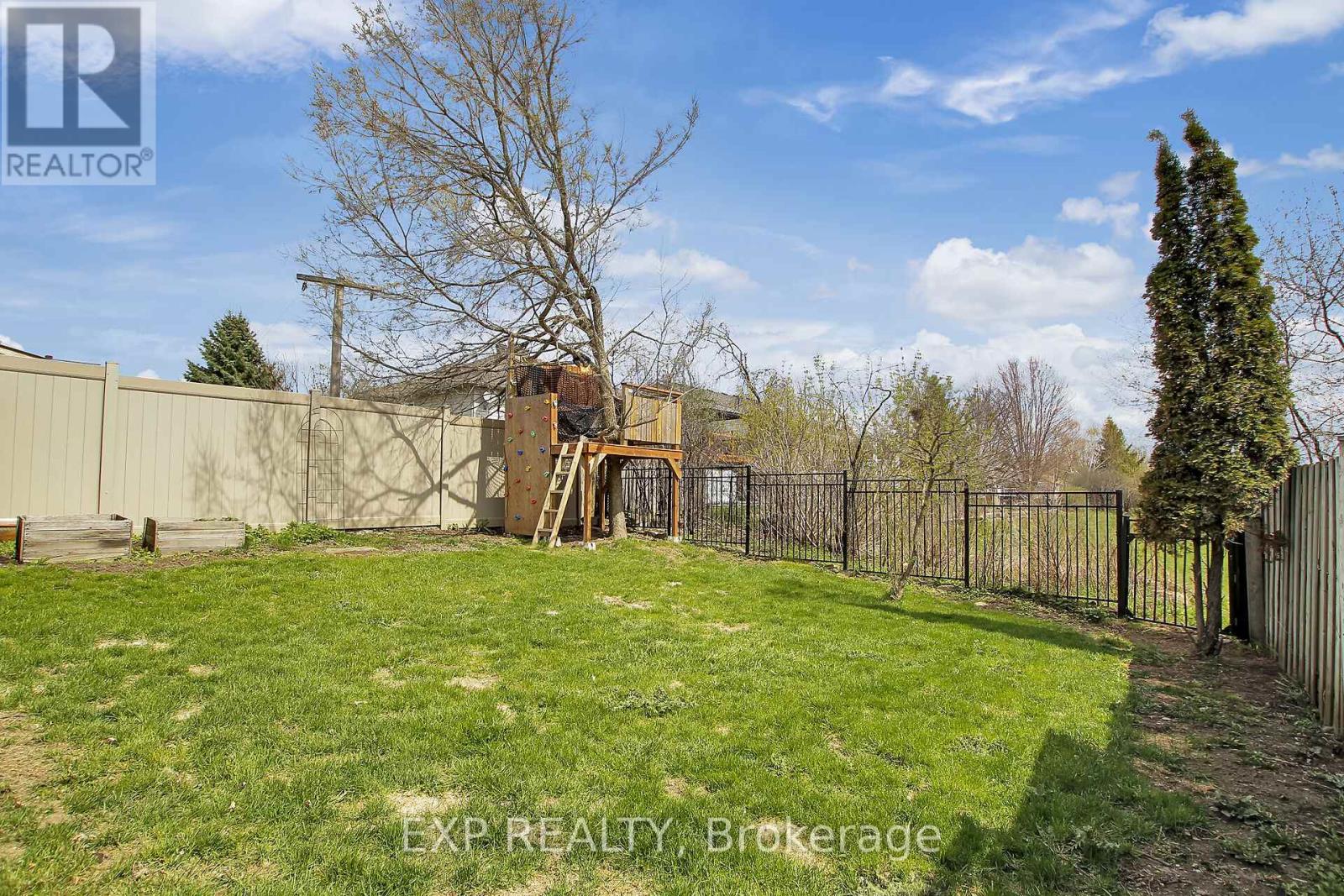 277 Gore Street, Mississippi Mills, Ontario  K0A 1A0 - Photo 46 - X13086314