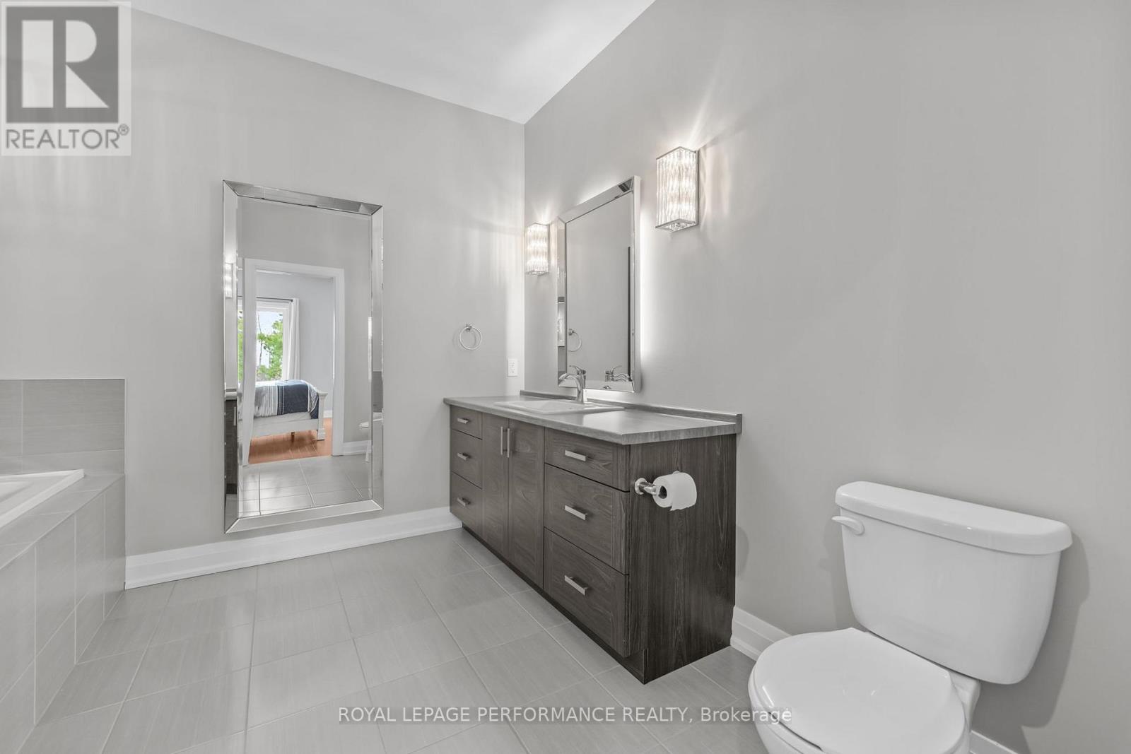 27 Richer Street, North Stormont, Ontario  K0A 1R0 - Photo 18 - X13086372