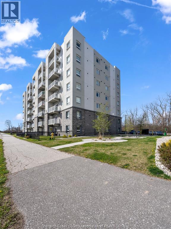 1675 Banwell Unit# 104, Windsor, Ontario  N8P 0G6 - Photo 5 - 26010126