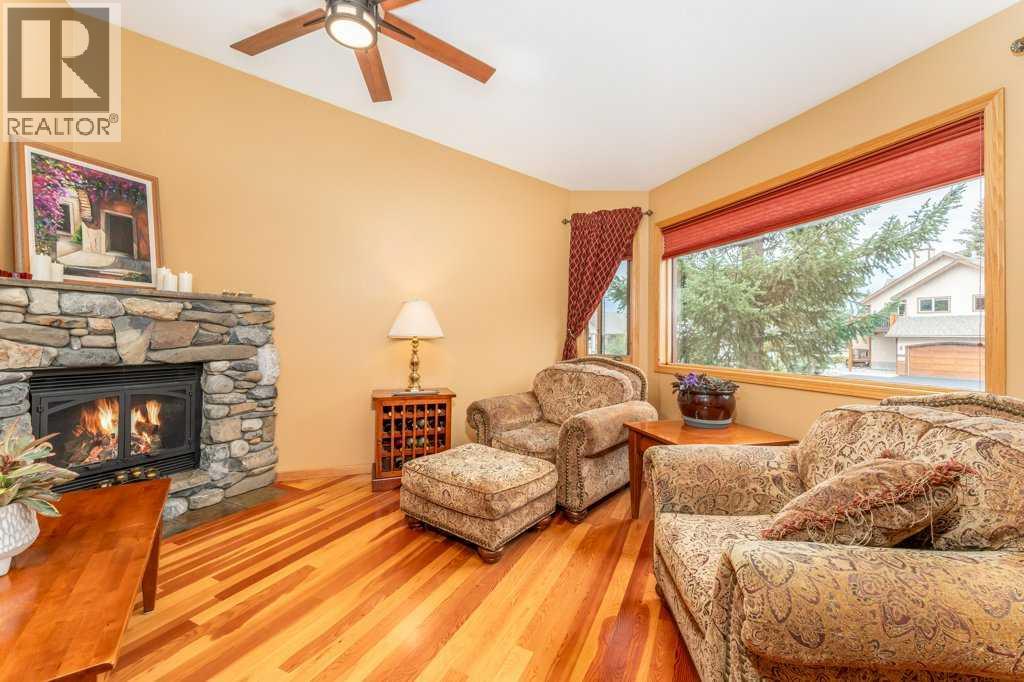 270 Lady Macdonald Drive, Canmore, Alberta  T1W 1H8 - Photo 11 - A2307614