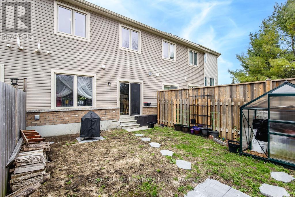 16 Arcadia Road, Wasaga Beach, Ontario  L9Z 3C7 - Photo 23 - S13086610